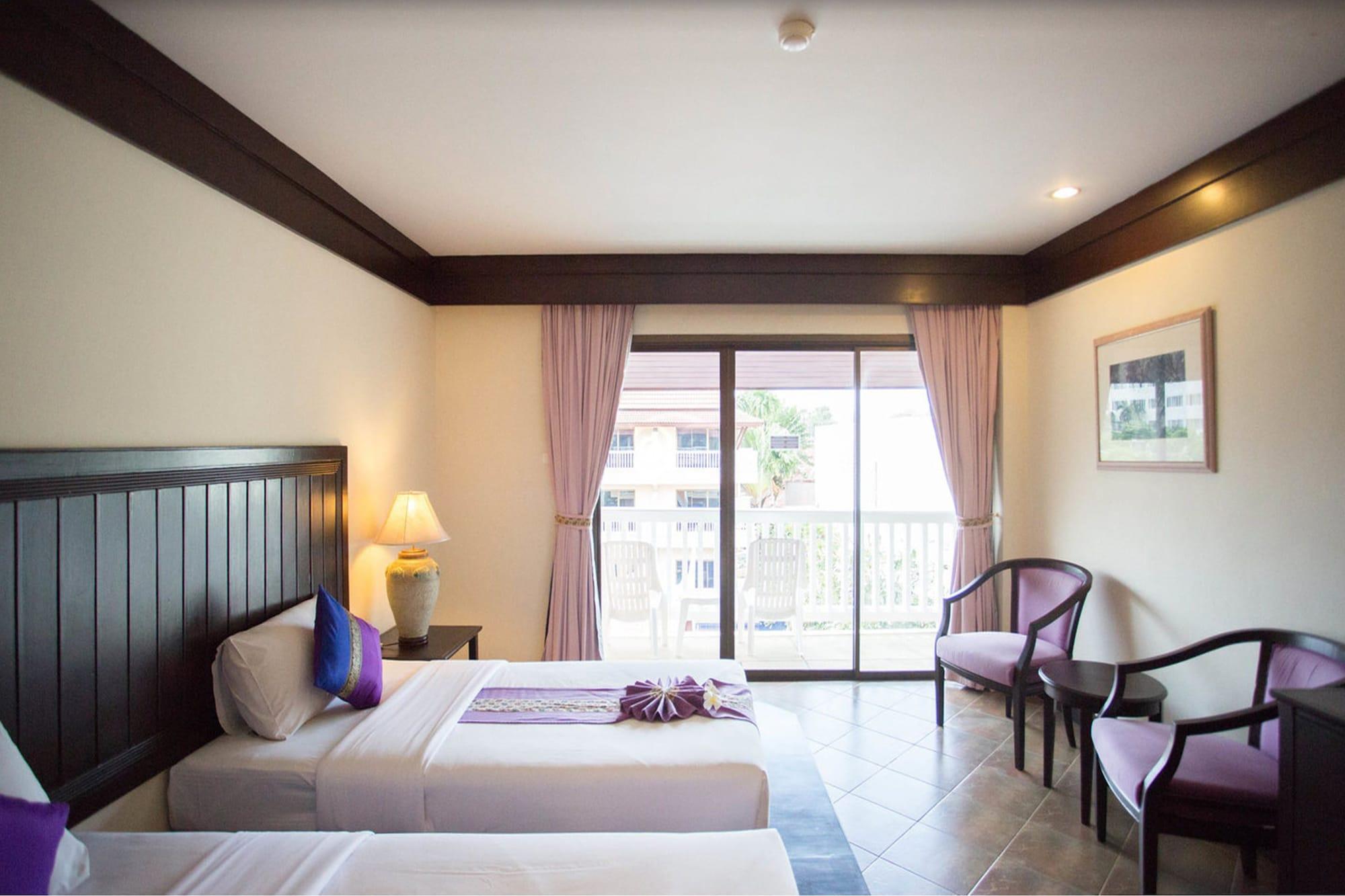 Kata Poolside Resort Sha Extra Plus Exterior foto