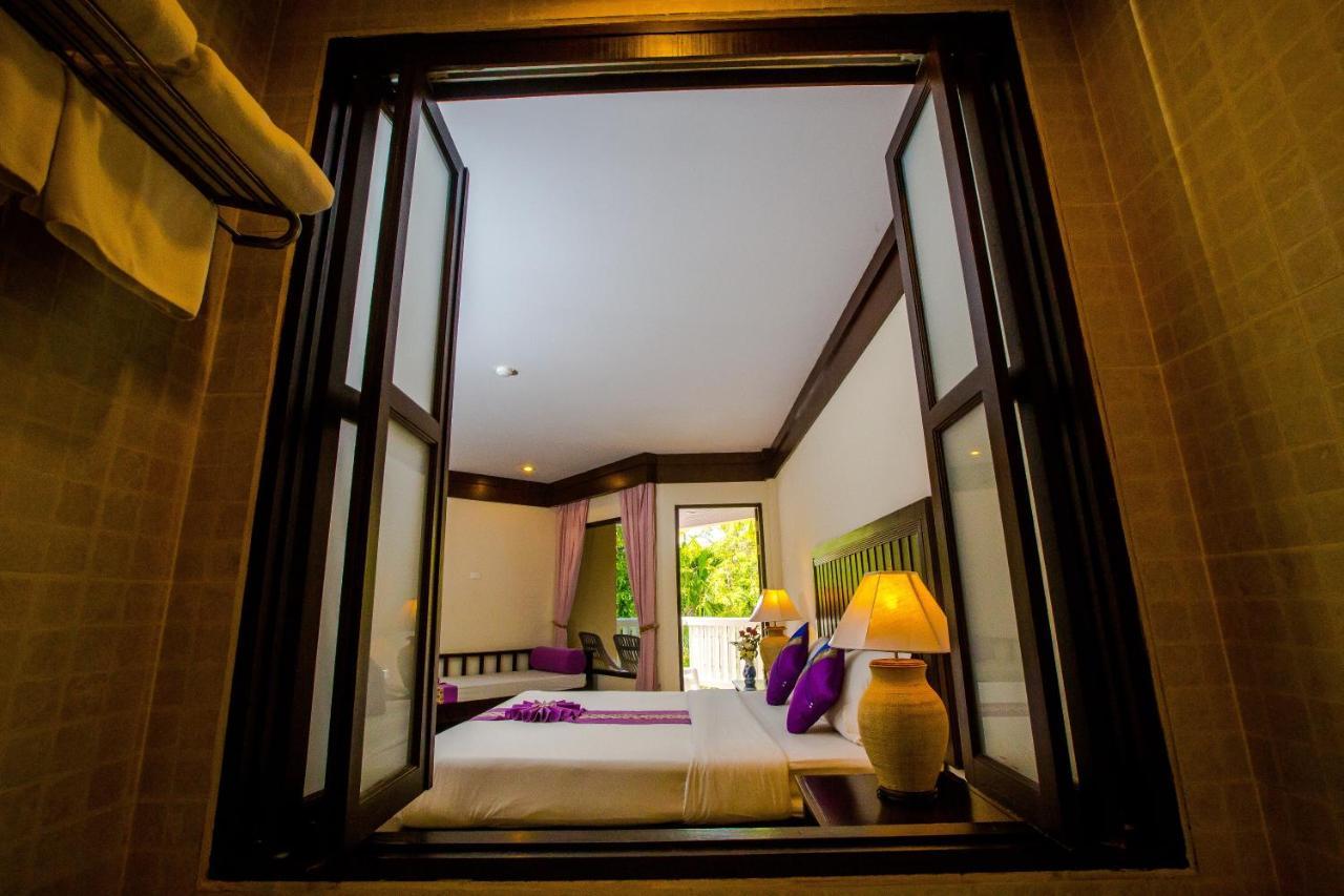 Kata Poolside Resort Sha Extra Plus Exterior foto
